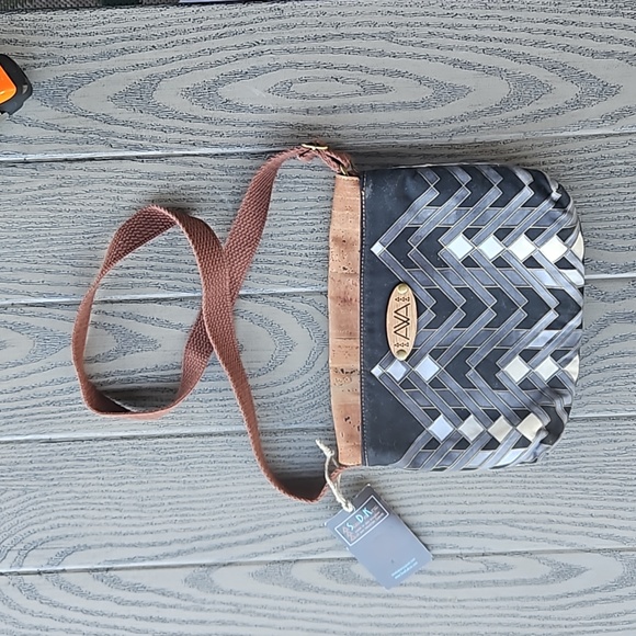 NWT Handmade Cork shoulder bag | Sew Da Kine | Hawaii - Picture 3 of 14